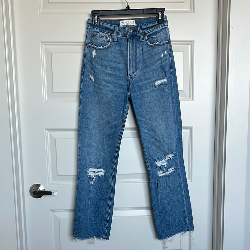 Abercrombie ankle straight jeans